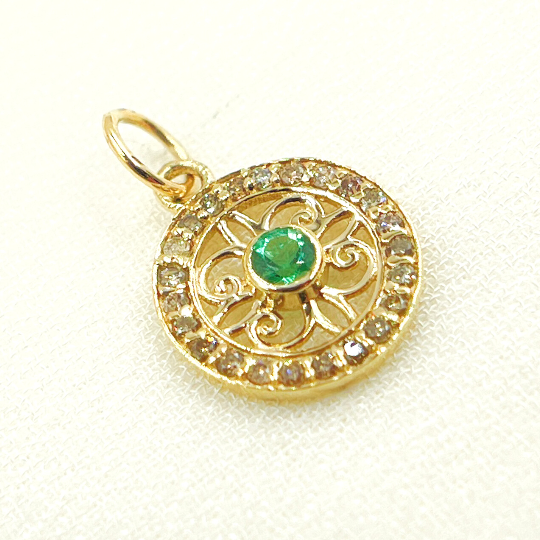 GDP258. 14K Solid Gold Diamond Fancy Charm