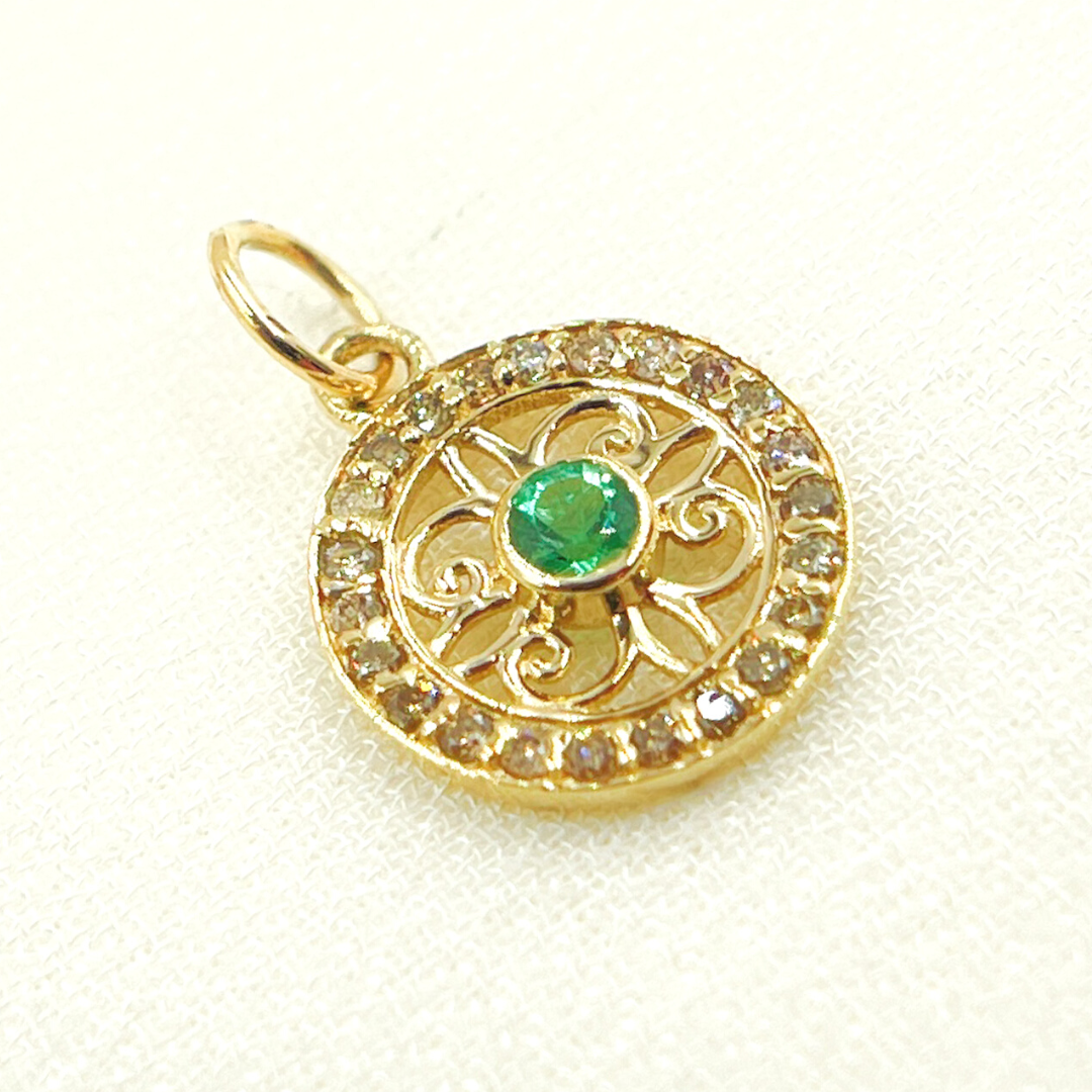 14K Solid Gold Diamond Fancy Charm. GDP258