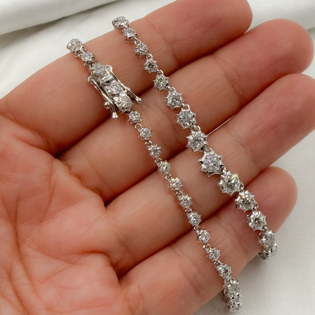 14K Solid White Gold Diamond Necklace. NFS70576