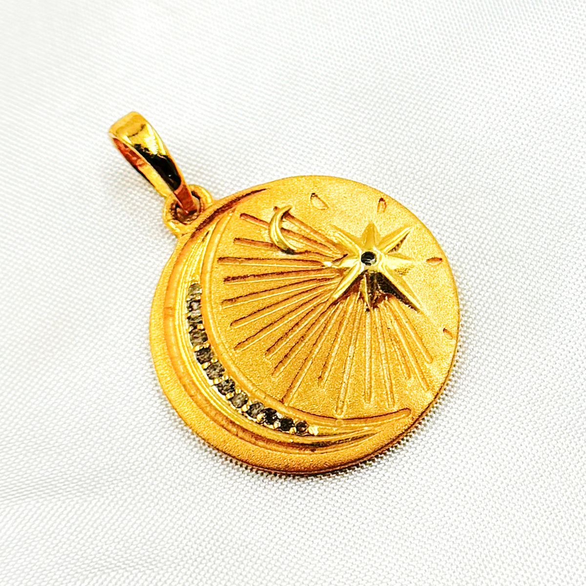Sterling Silver Moon & Star Round Pendant