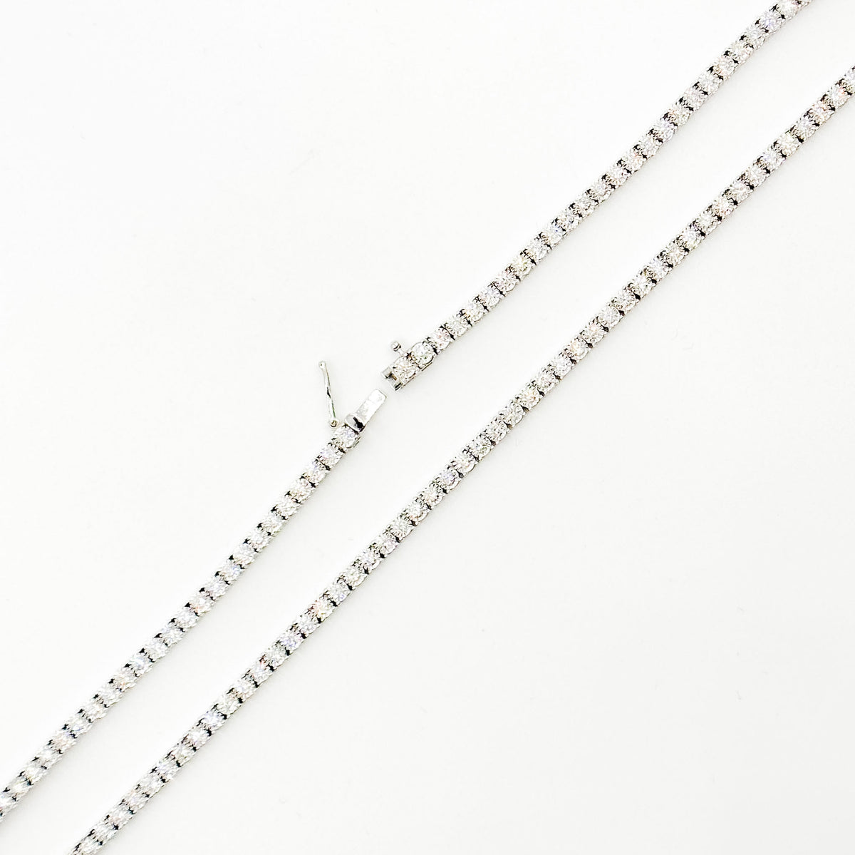 NFS71363. 14K Solid Gold Diamond Tennis Necklace