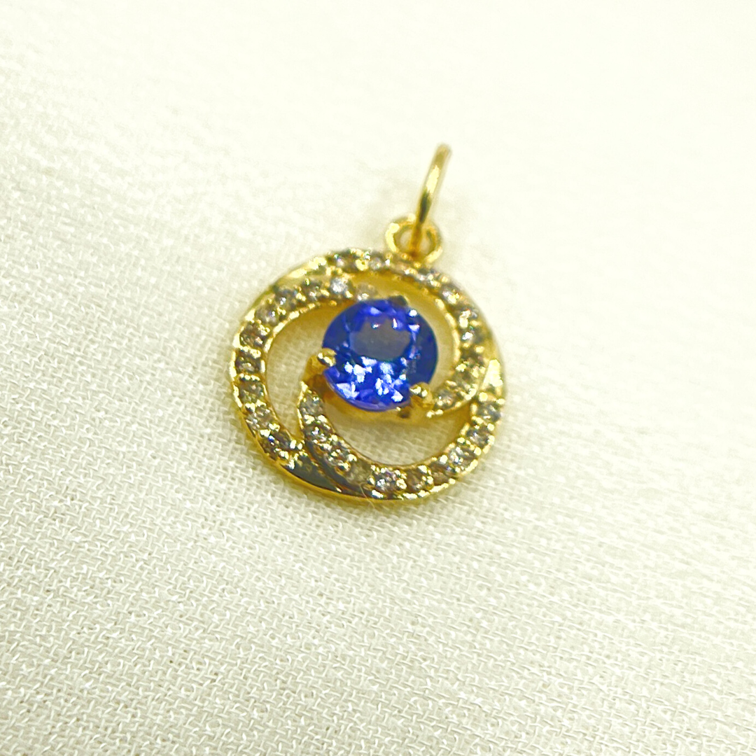 14K Solid Gold Diamond Circle Charm. GDP129