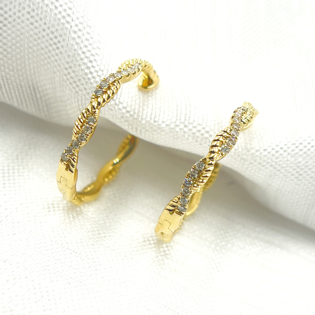 14K Solid Gold Cross Hoop Earrings. GDT101