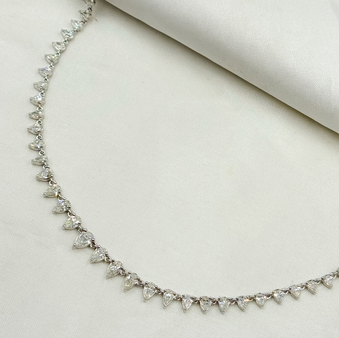 14K Solid White Gold Diamond Drops Necklace. NFT70660