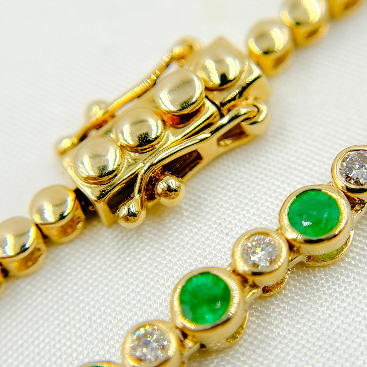14K Solid Gold Emerald and Diamond Necklace