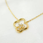 Load image into Gallery viewer, 14k Solid Gold Diamond Flower Necklace. NT401192
