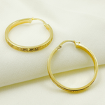 Load image into Gallery viewer, 14K Gold Flat Round Hoop Earrings with Texture. GER57
