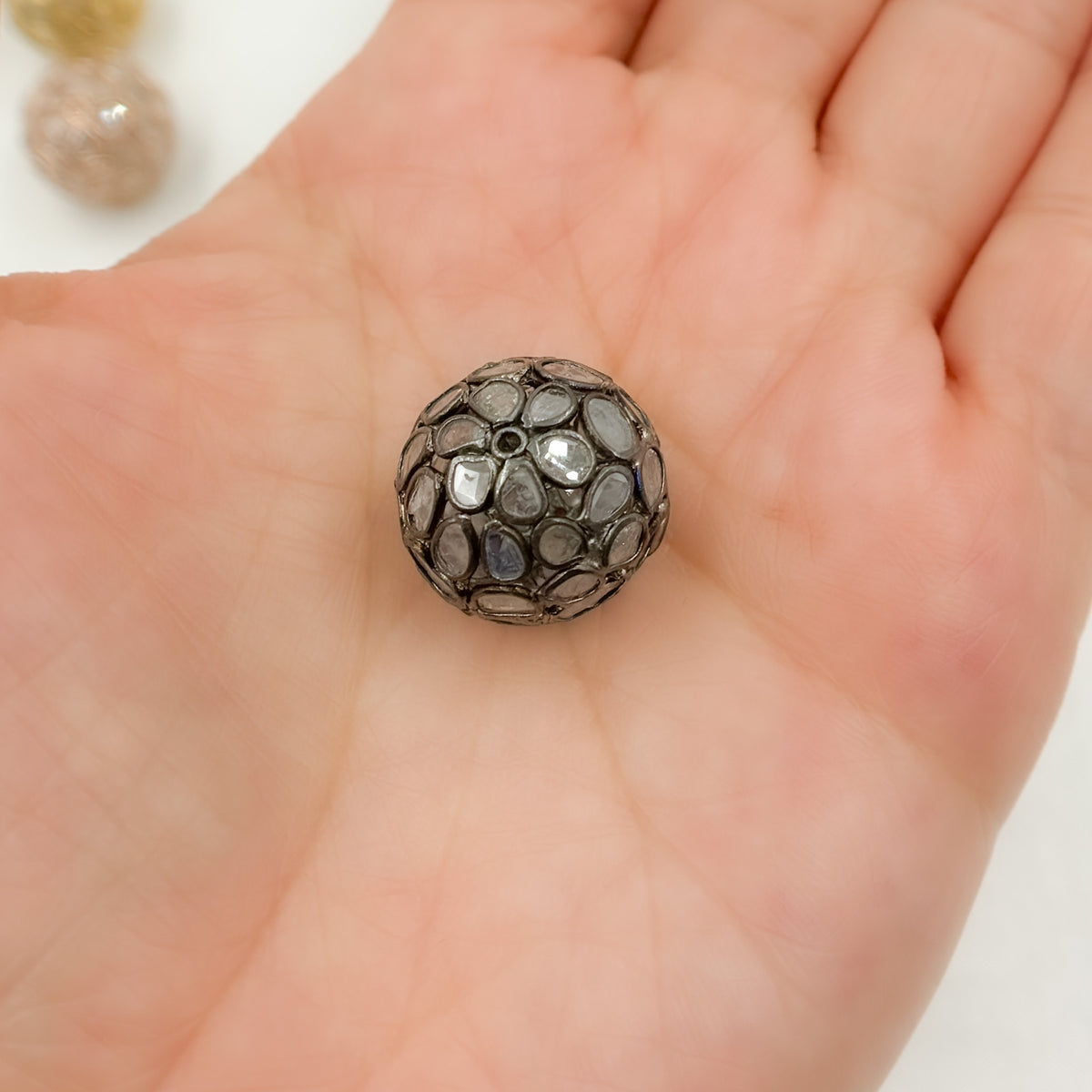 DC809. Diamond & Sterling Silver Round Bead