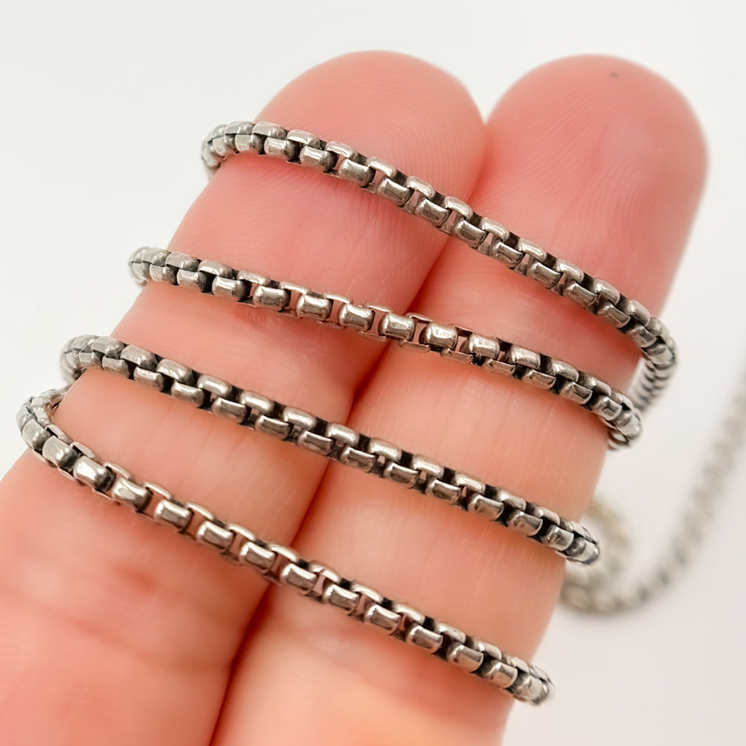 Y49OX. Oxidized Sterling Silver Round Box Chain