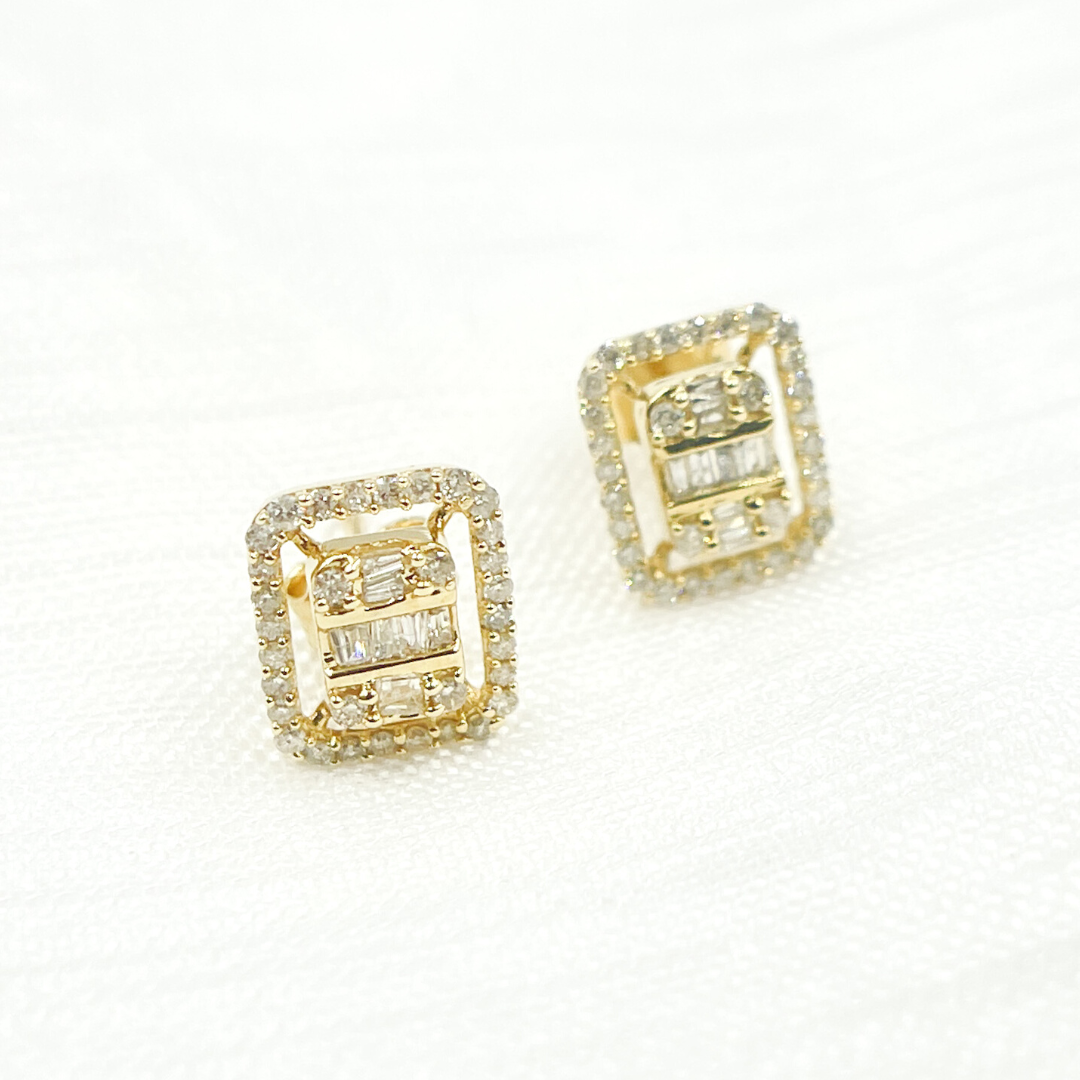 14K Solid Gold Diamond Rectangle Earrings. OJ6527