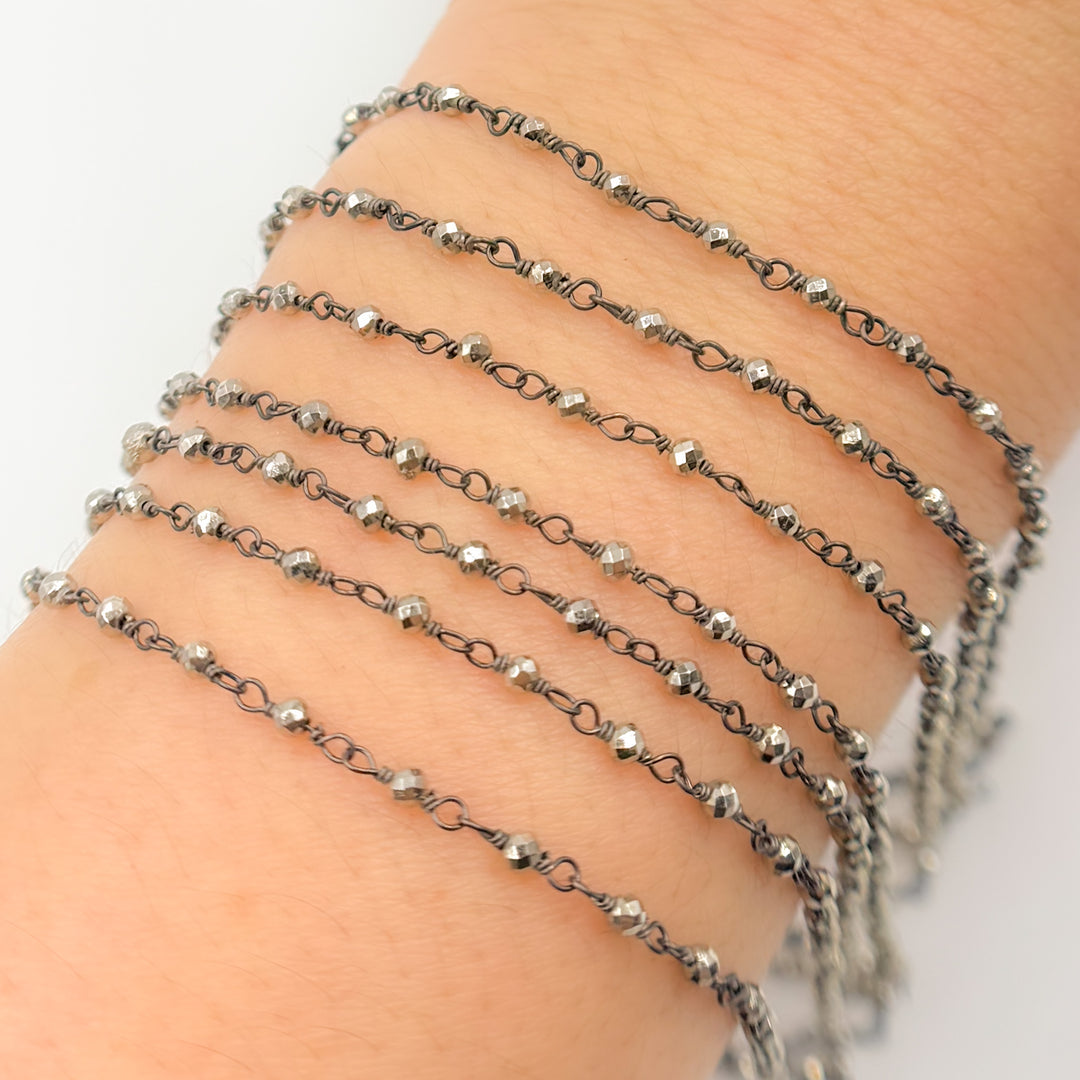 SPY3. Pyrite Wire Wrapped Beads Chain