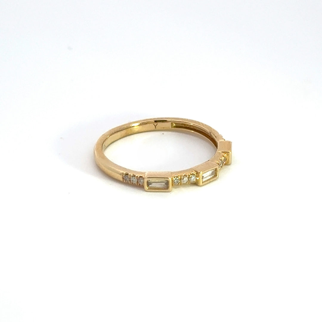 14k Solid Gold Baguette Diamond Ring. RAC01201