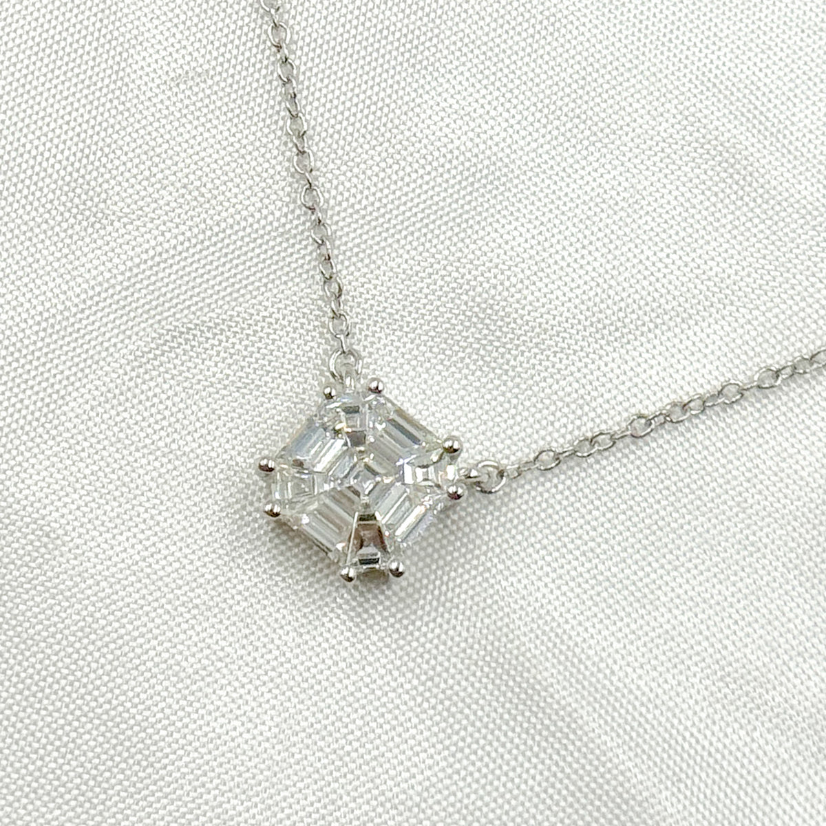 NFI71519. 14K Solid Gold Diamond Necklace