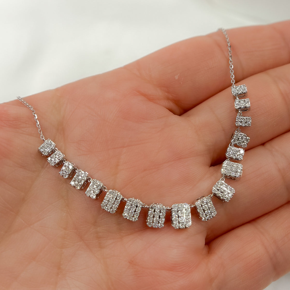 NK401351. 14K Solid Gold Diamond Rectangles Necklace