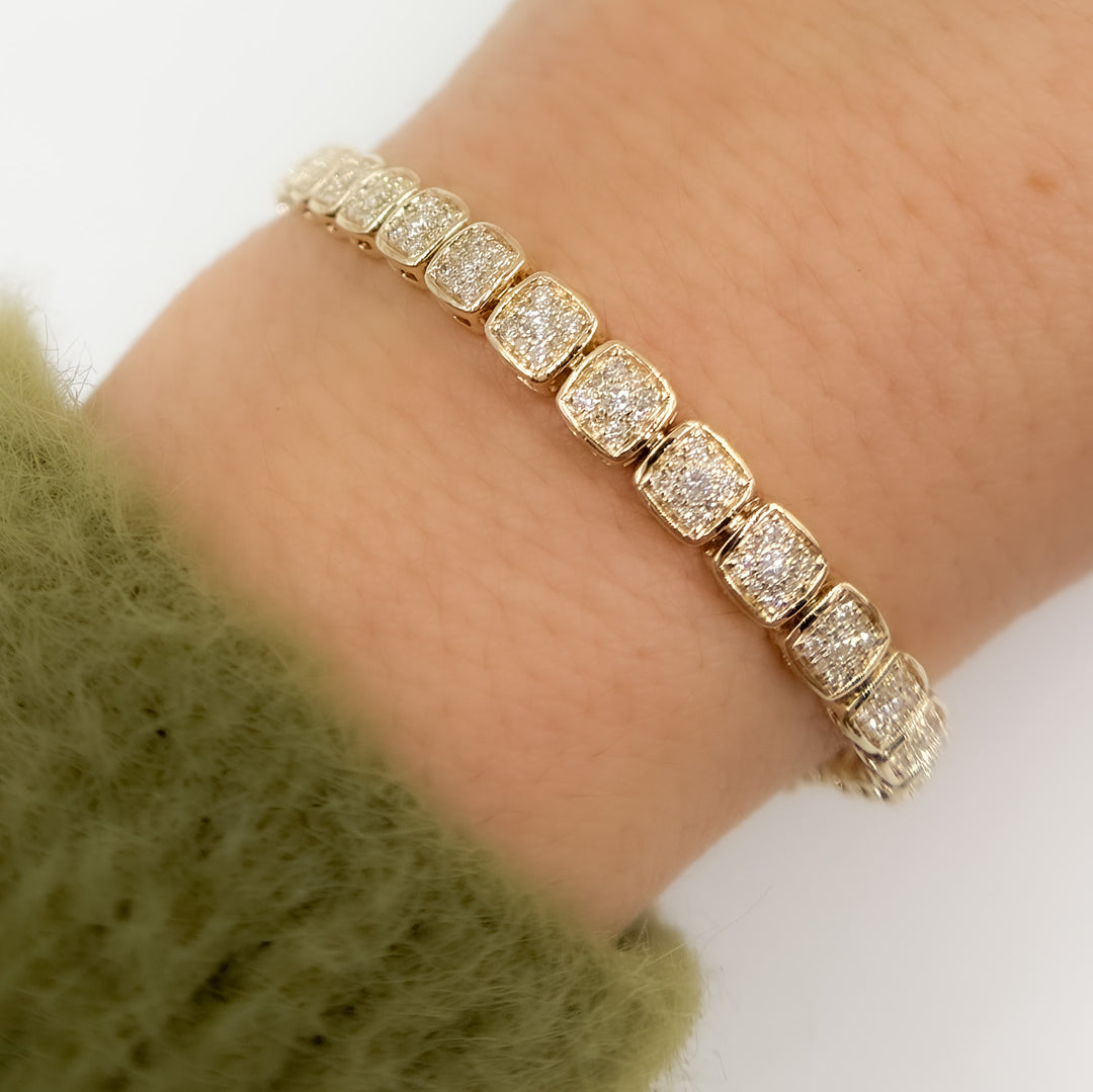 BTO65132. 14K Solid Gold Diamond Tennis Bracelet