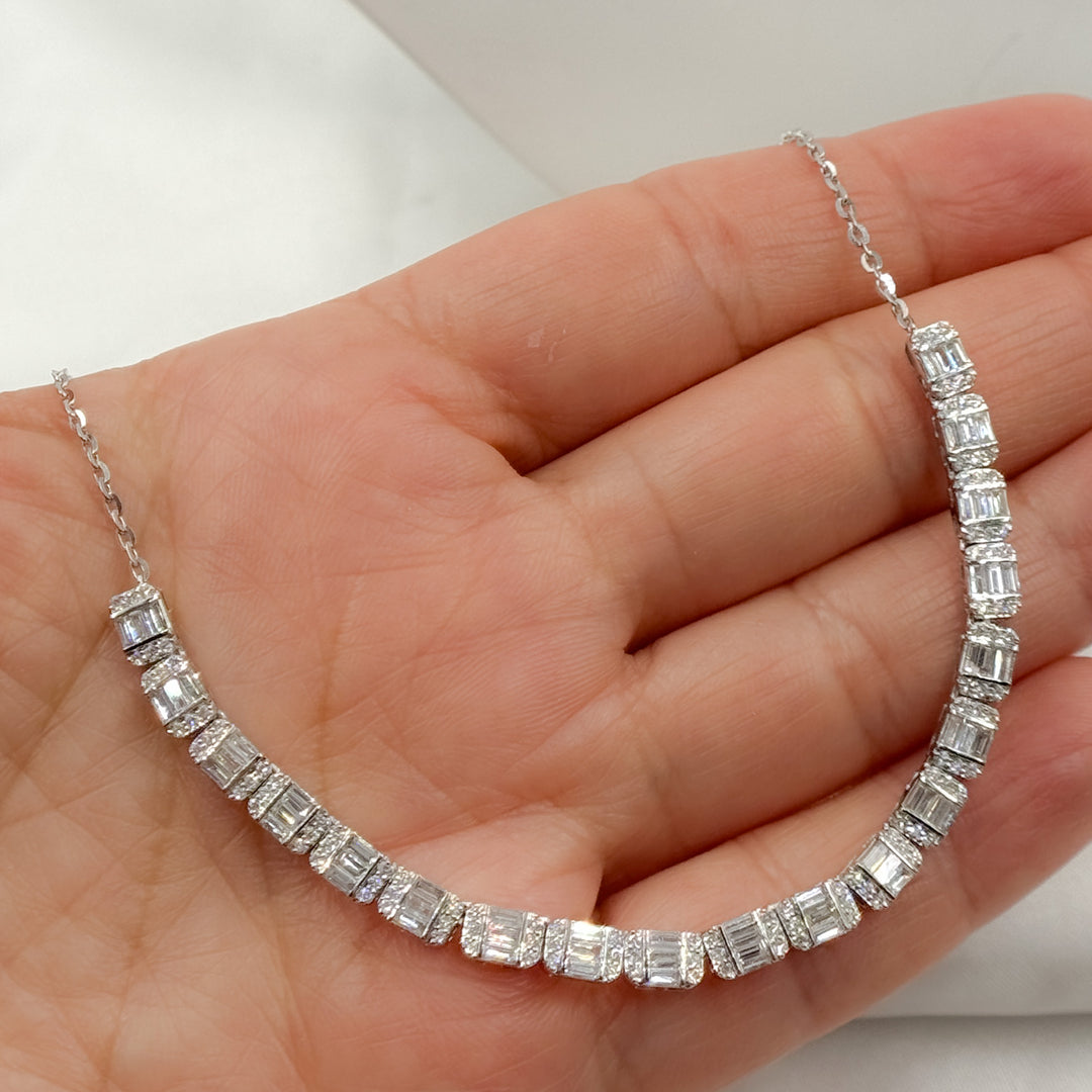 14K Solid Gold Diamond Necklace. NT404179