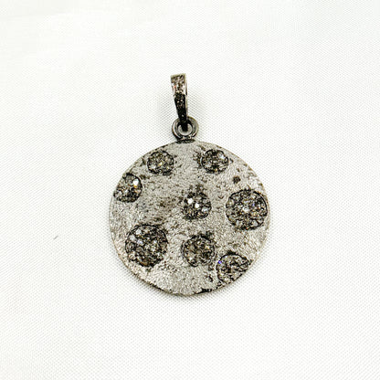 DP260. Diamond Sterling Silver Round Pendant