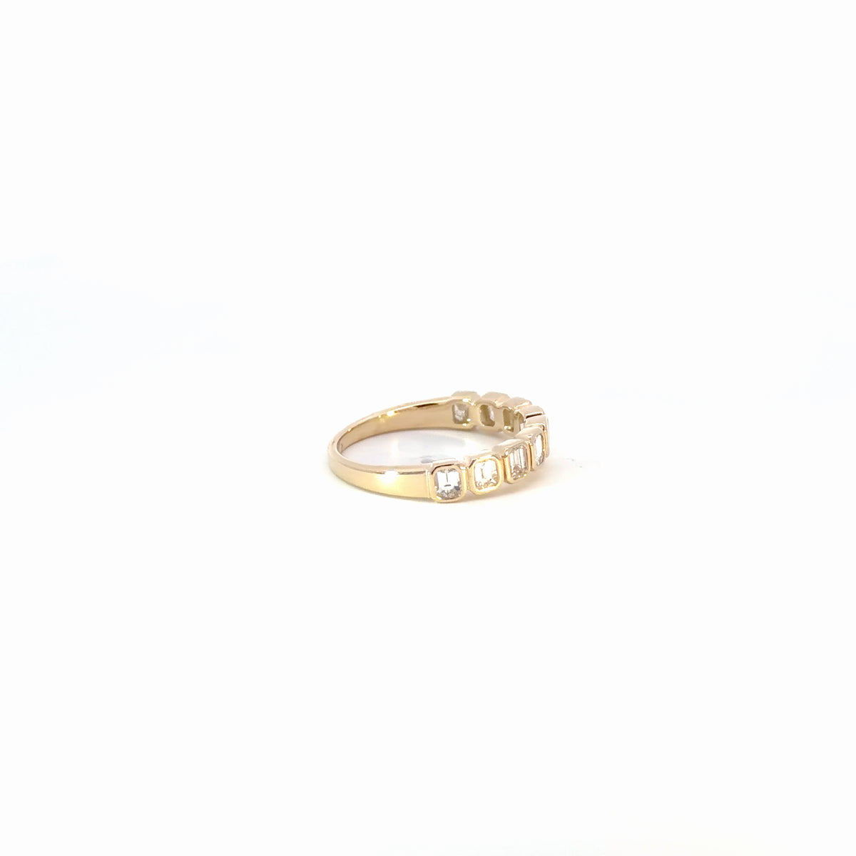 RN423837. 14K Solid Gold Gemstone Ring
