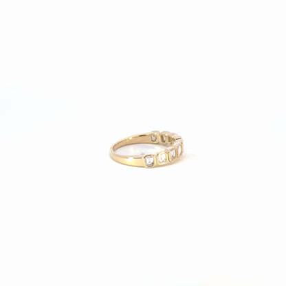 RN423837. 14K Solid Gold Gemstone Ring