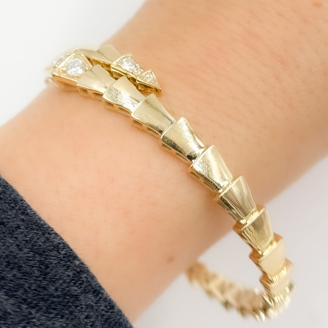 BNH68494. 14K Solid Gold Diamond Fancy Adjustable Bangle