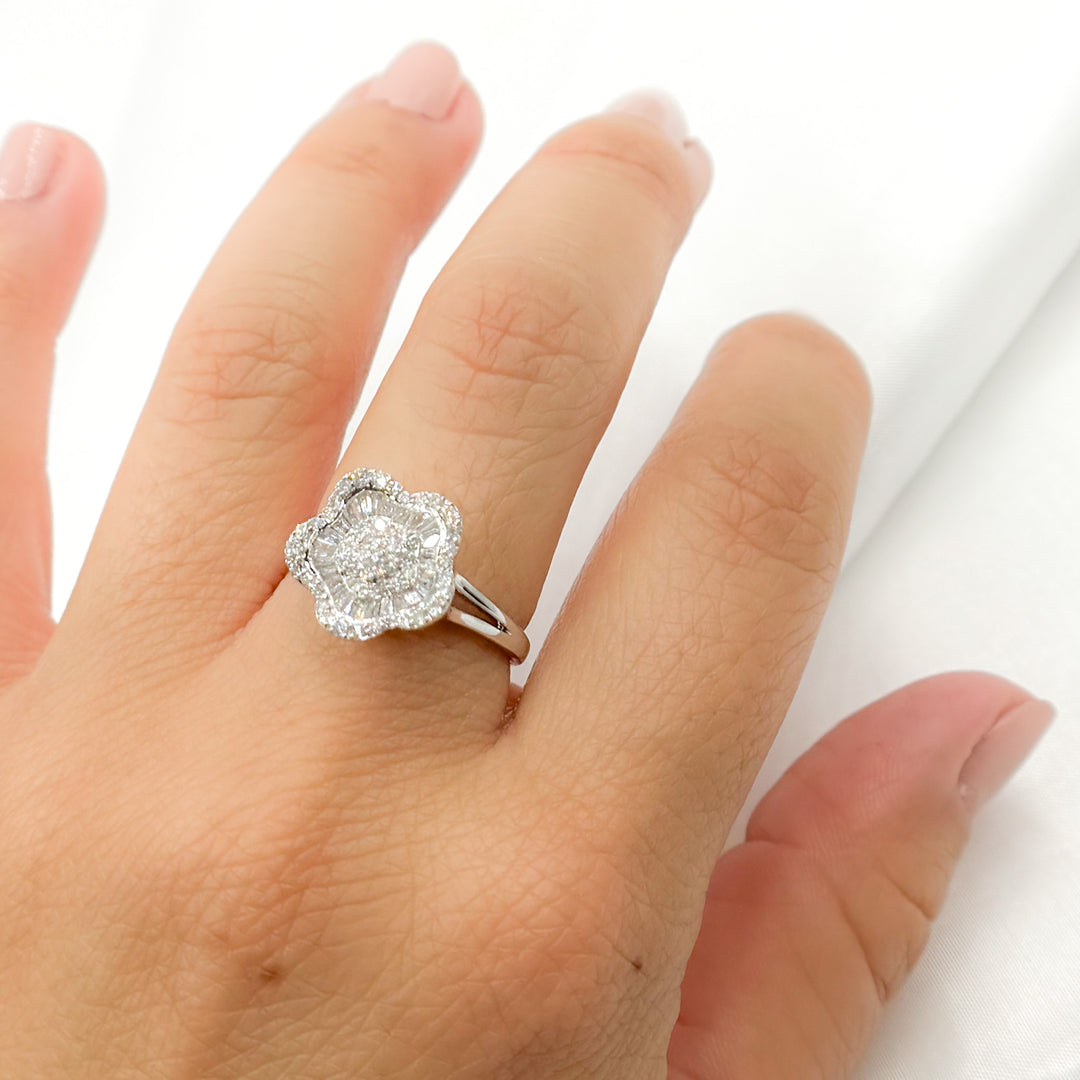 RN414040. 14k Solid Gold Diamond Flower Ring