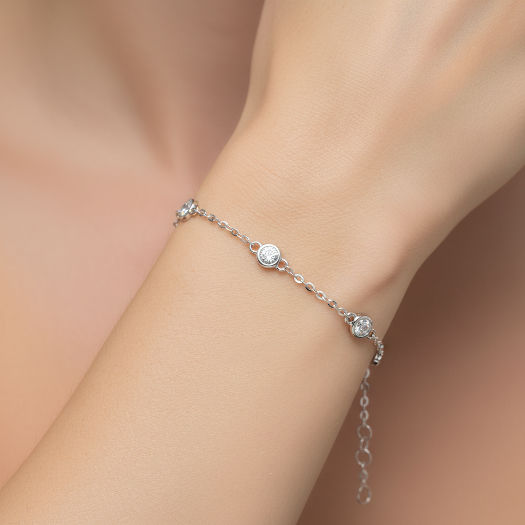 BFH60182. 14K Solid Gold Diamond Bracelet