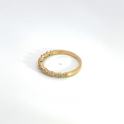 14k Solid Yellow Gold Diamond Ring.