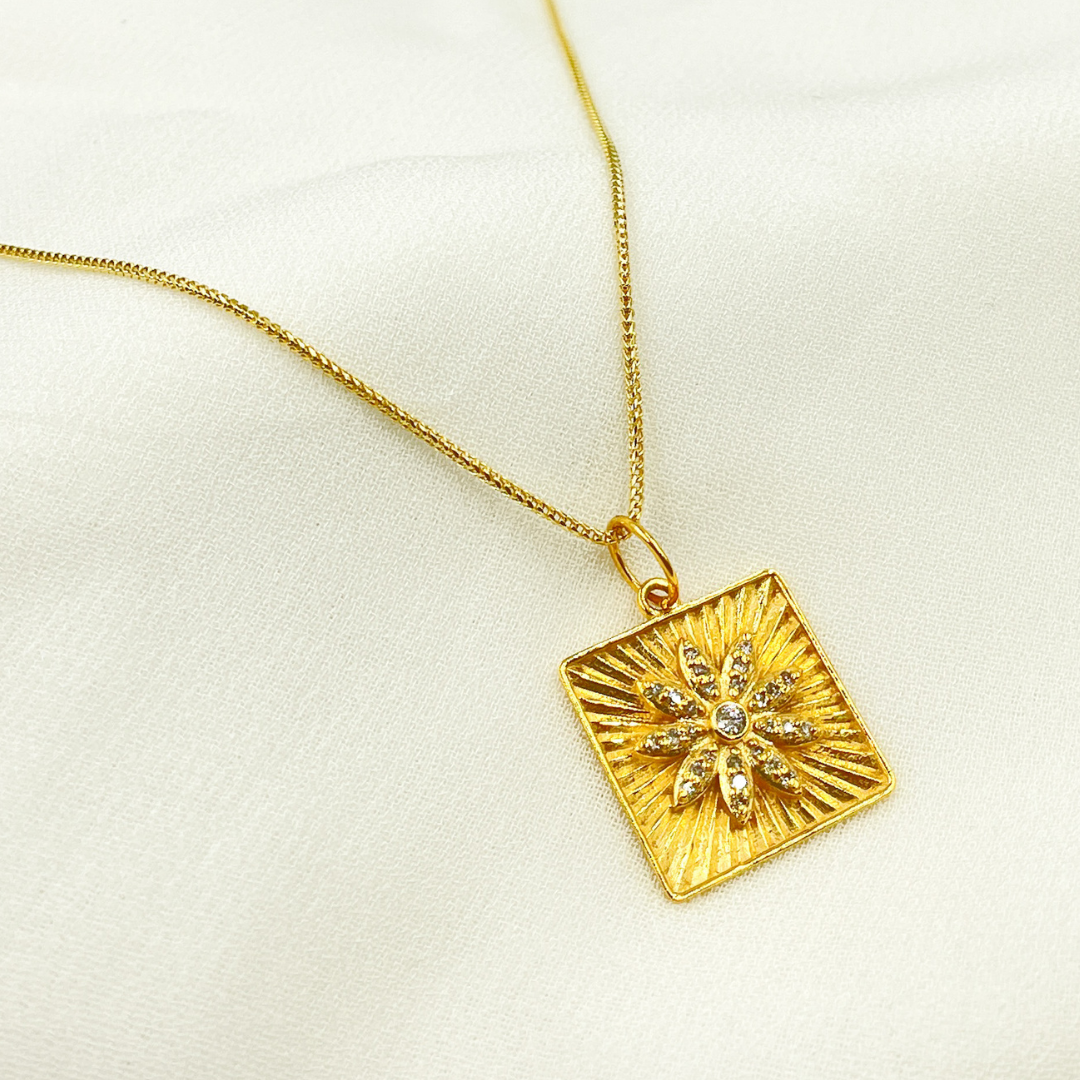 14K Solid Gold Square Pendant with Diamonds. GDP332