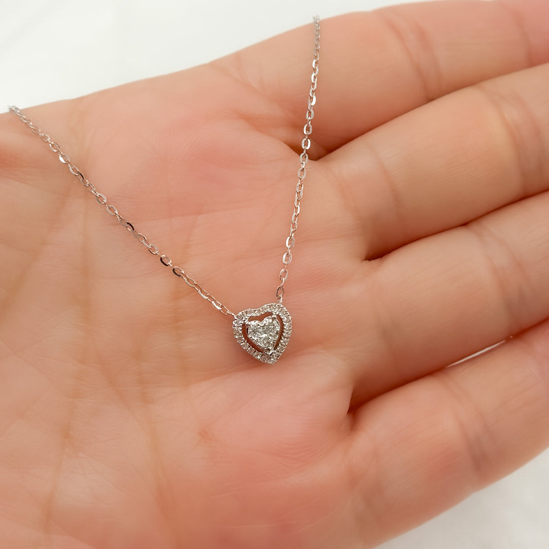 14K Solid Gold Diamond Heart Shape Necklace. NT400266