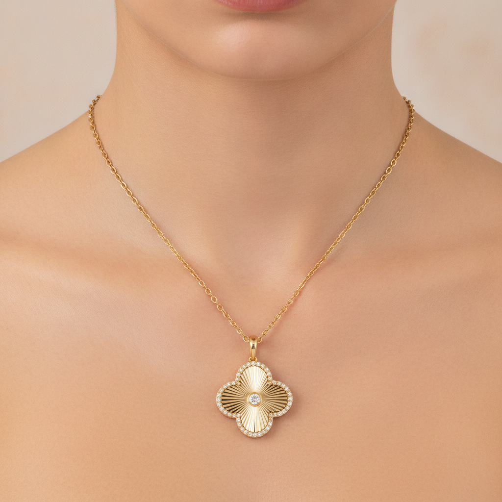 PFE33137. 14K Solid Gold Clover Diamond Necklace