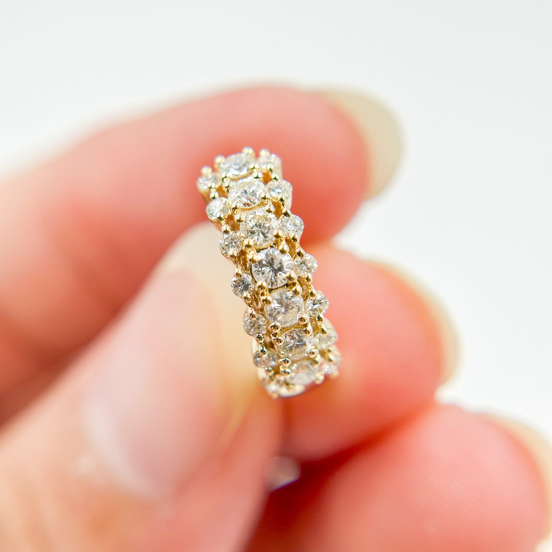 EHJ57409. 14K Solid Yellow Gold Diamond Hoop Earrings