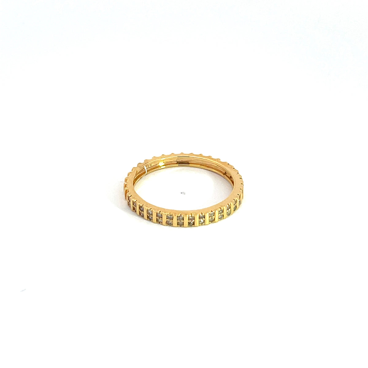 14k Solid Yellow Gold Diamond Ring.