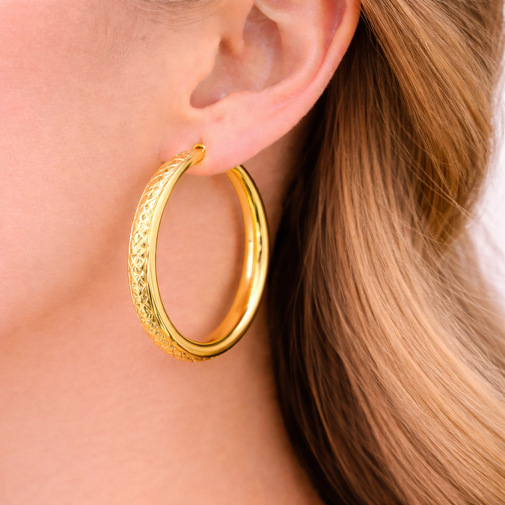 GER160. 14K Solid Gold Hollow Diamond Cut Hollow Hoop Earrings