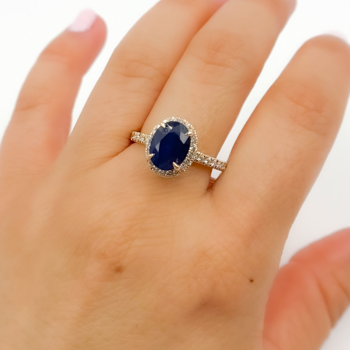 14K Solid Gold Oval Blue Sapphire and Diamonds Fancy Ring