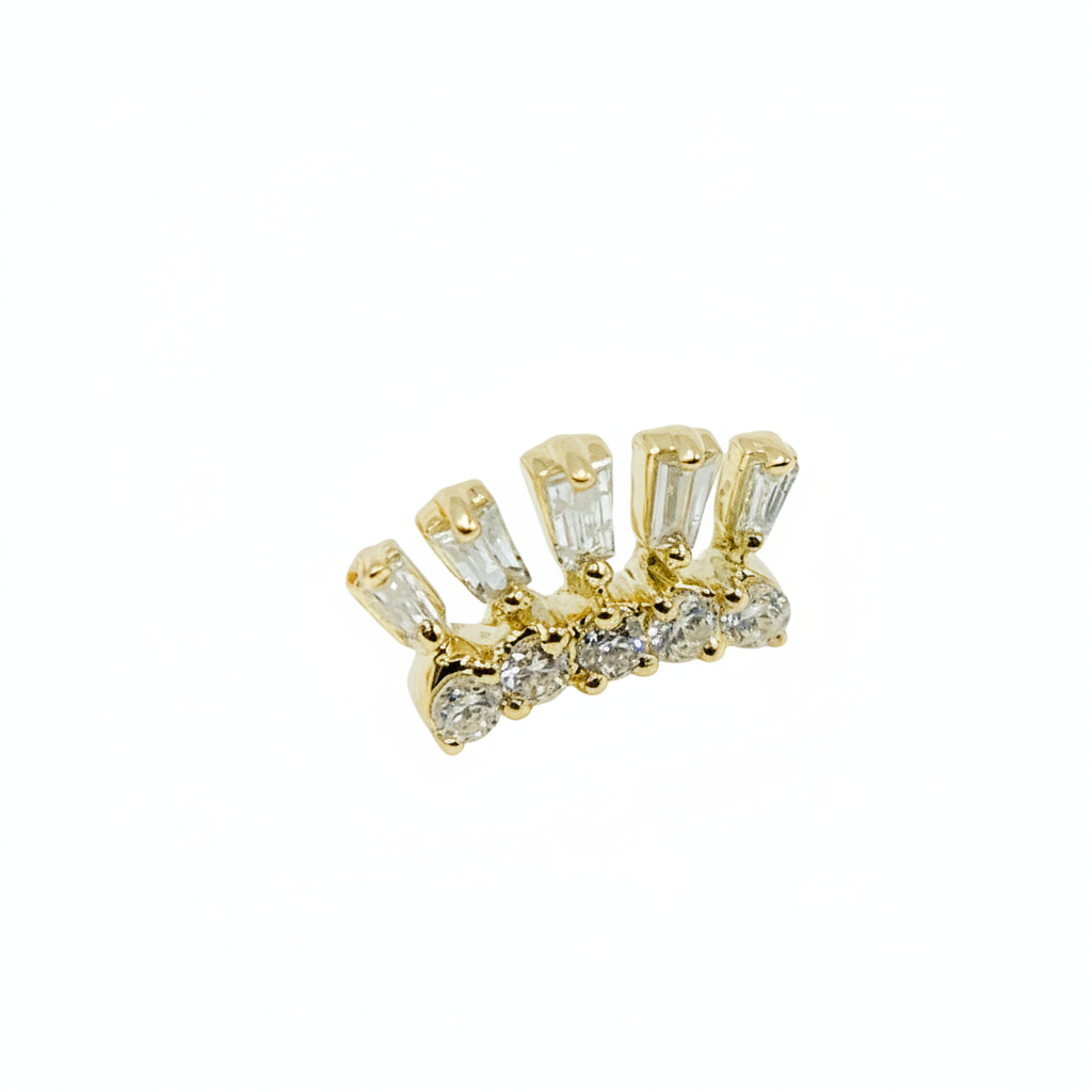 EFD54271. 14k Solid Gold Diamond Stud Earrings