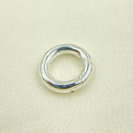 Load image into Gallery viewer, Gold Plated 925 Sterling Silver Round Clasp 13mm. CHM05613
