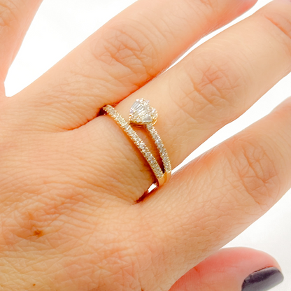 14k Solid Gold Double Band Heart Ring.