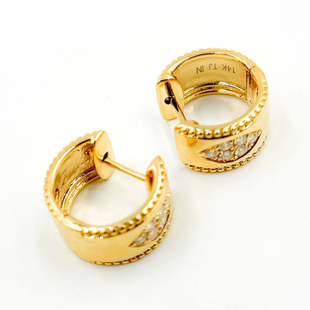 EHD57593. 14K Solid Yellow Gold Hoop Earrings