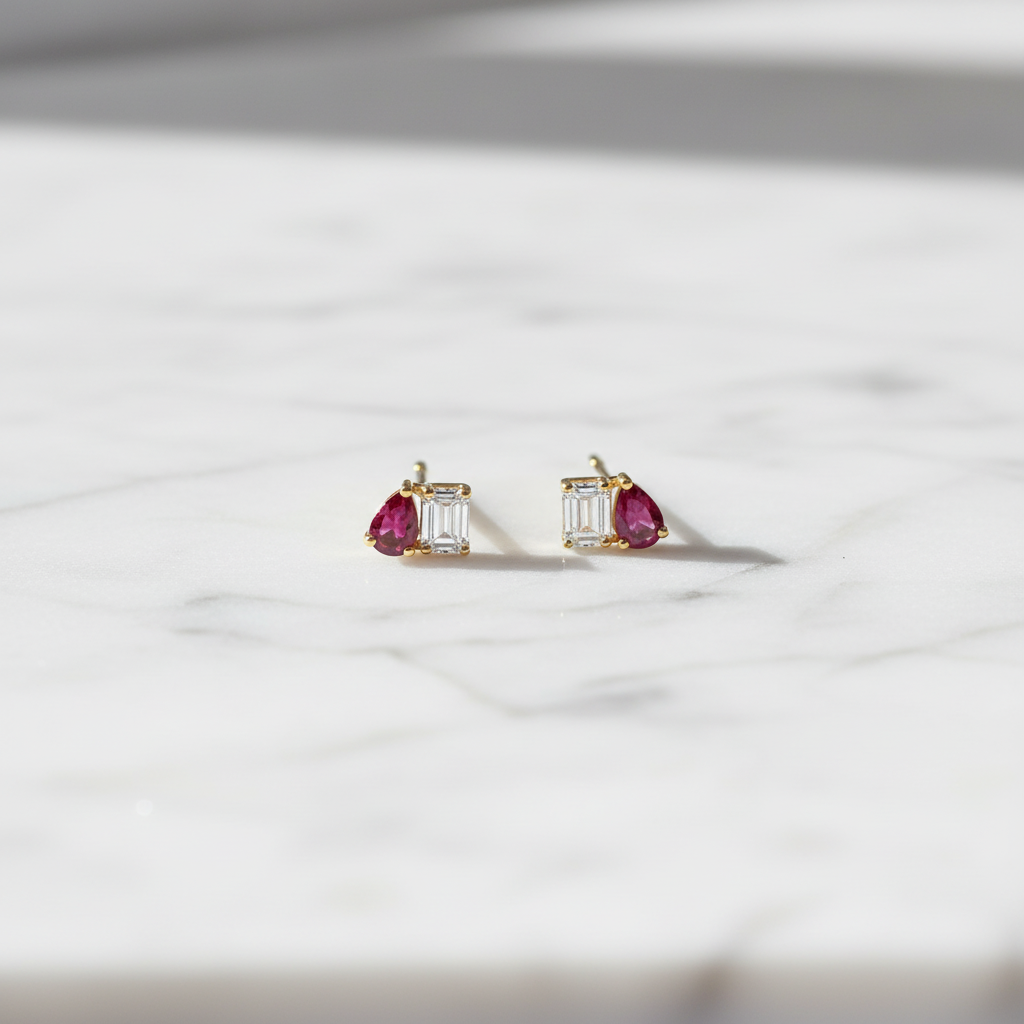 ER426237. 14k Solid Gold Diamond and Gemstone Fancy Stud Earrings