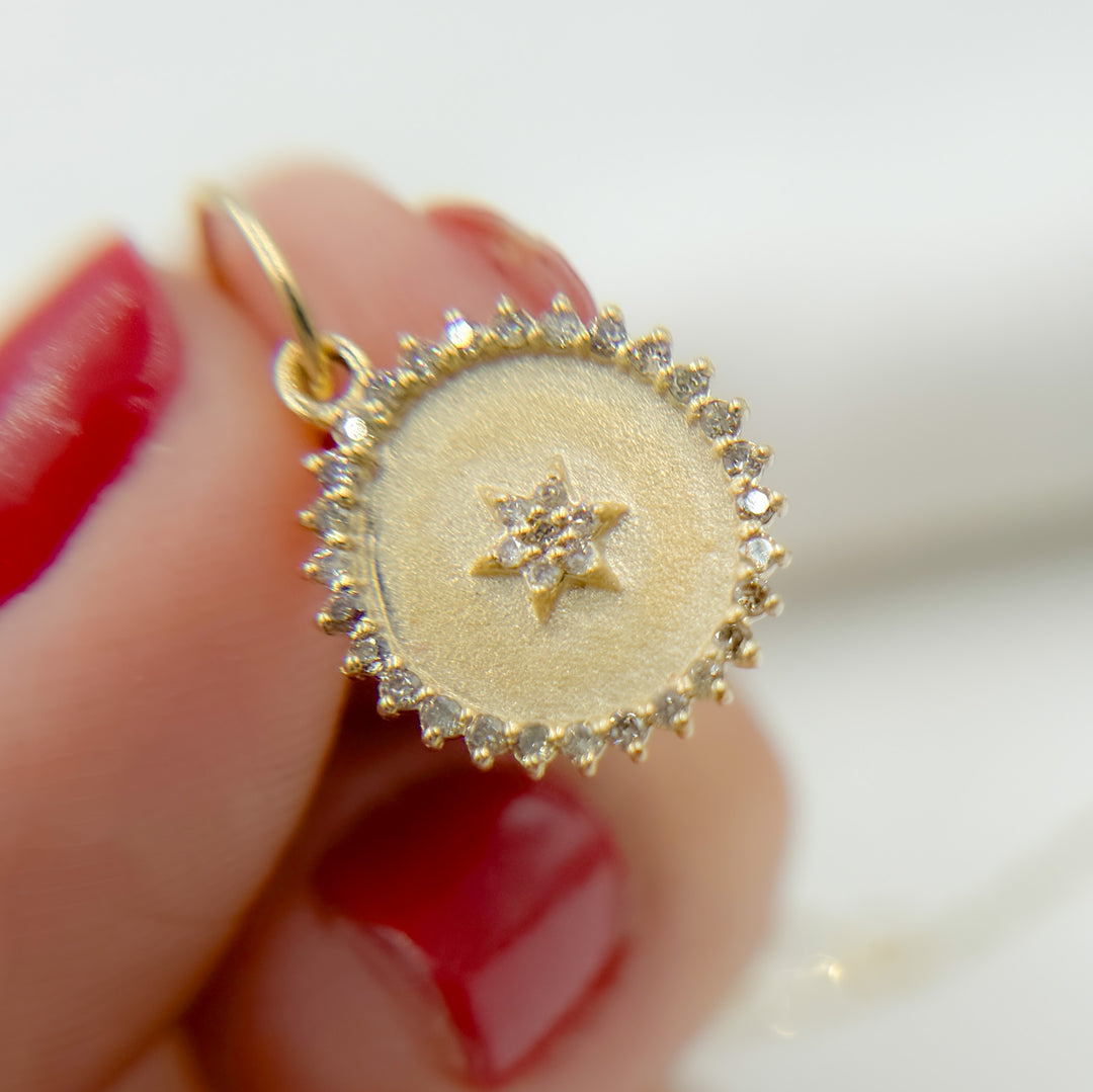 14k Solid Gold Diamond Circle Star Charm. GDP544