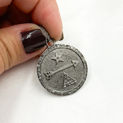 Silver Round Arrow Pendant