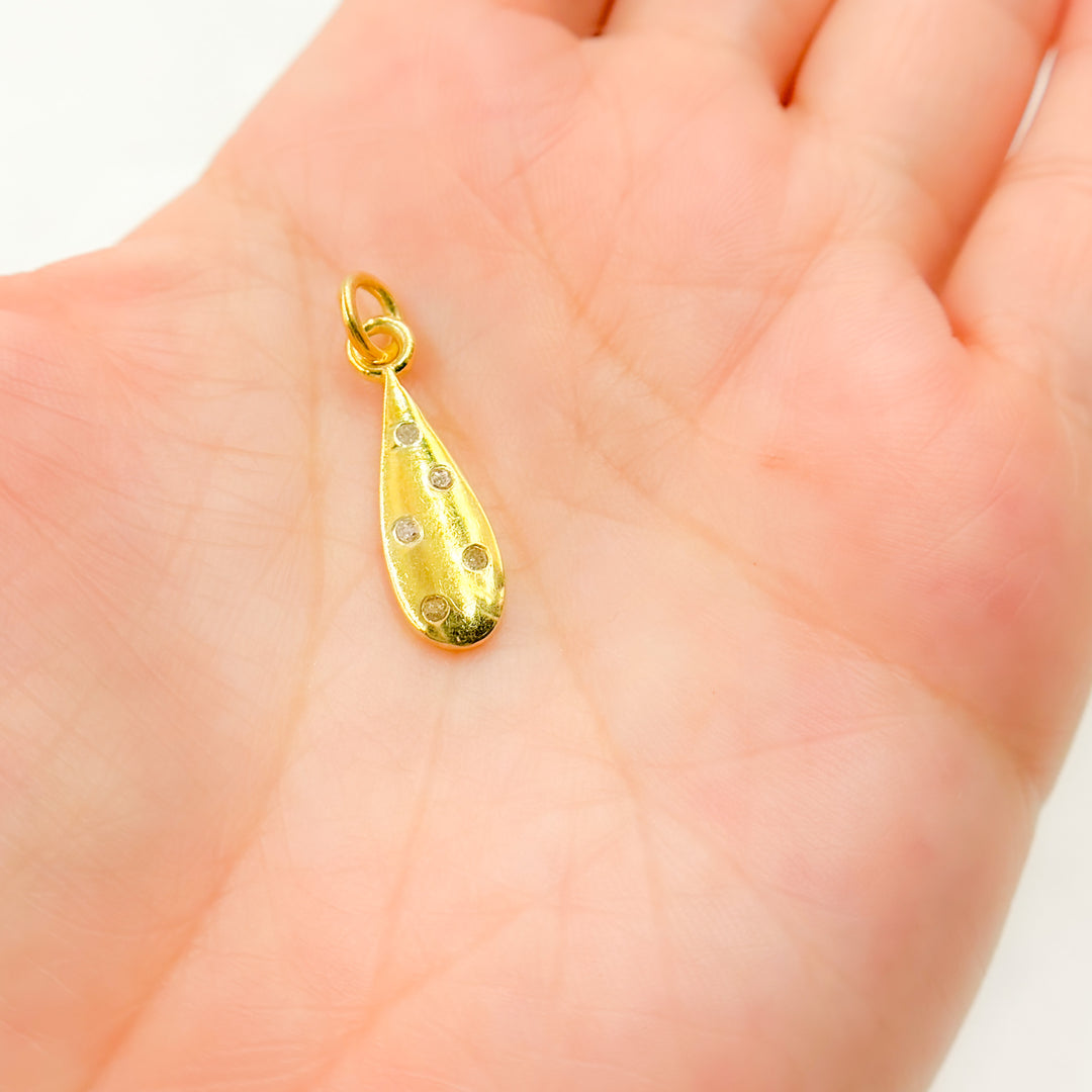 DC782. Diamond Sterling Silver Drop Pendant