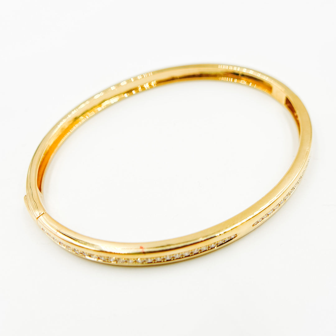 BNJ68608. 14K Solid Yellow Gold Diamond Bangle