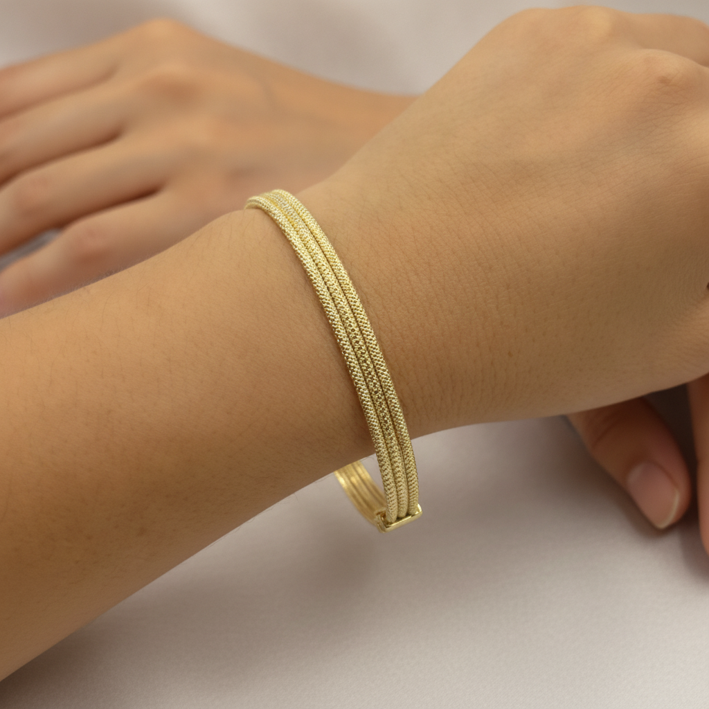 Bangle1. 14K Solid Gold Bangle Smooth and Hammered