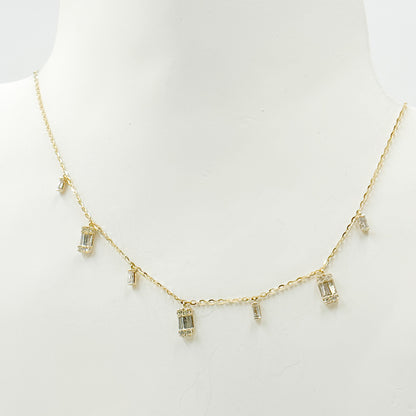 NT401824. 14K Solid Gold Diamond Dangle Necklace