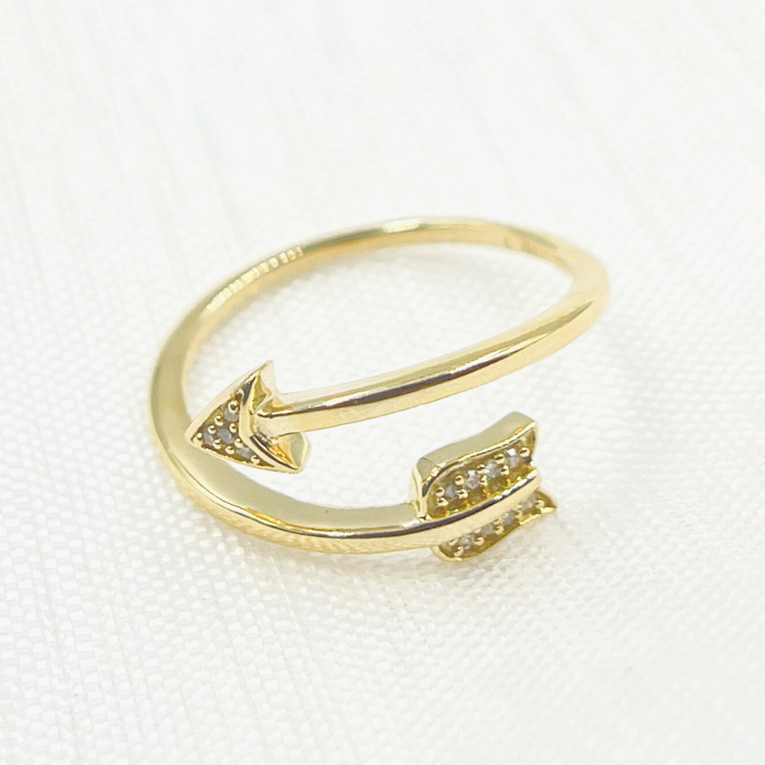 14K Solid Gold Diamond Arrow Ring. RFA14433