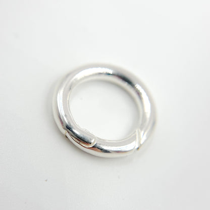 CHM05615SS. 15MM White Sterling Silver Round Clasp