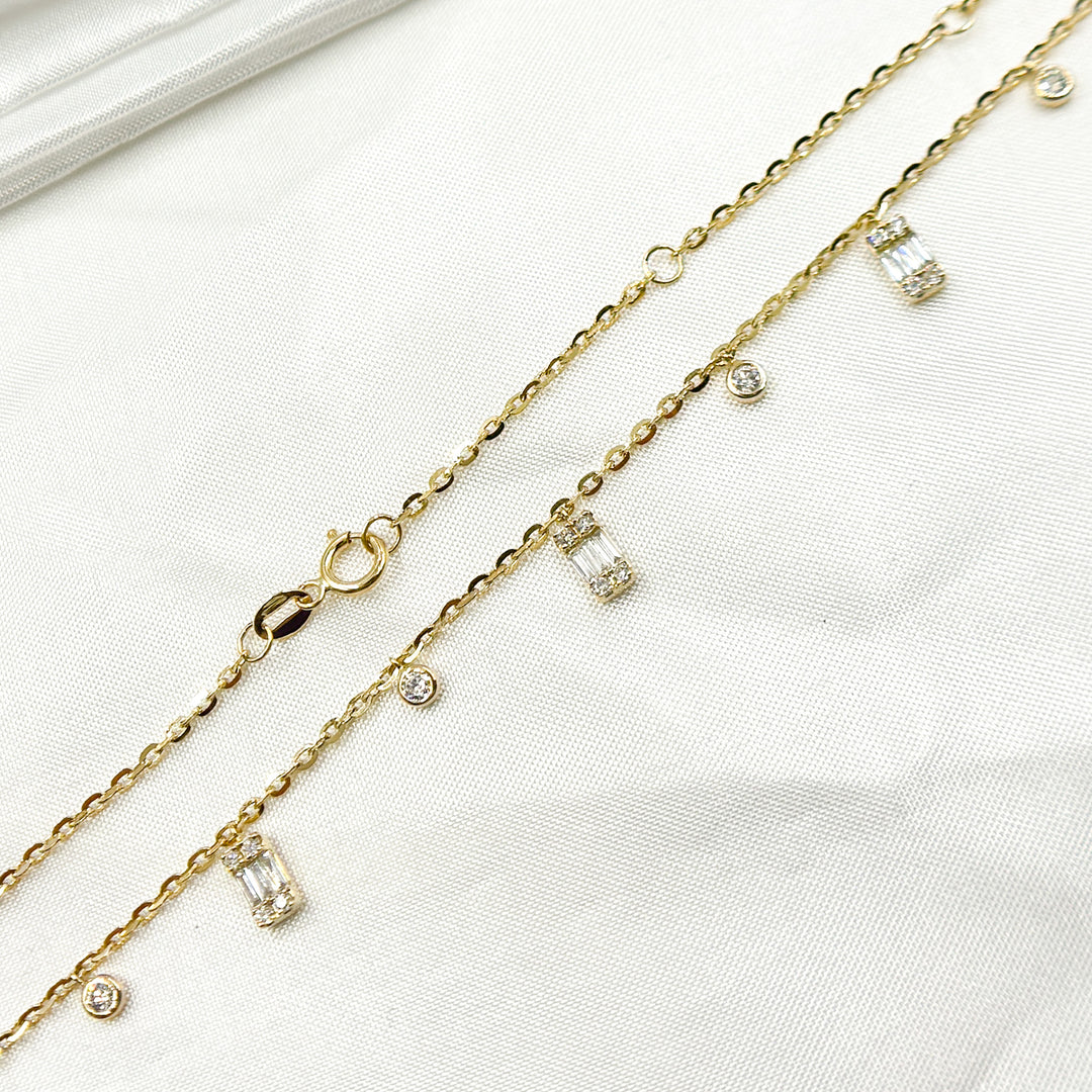 NT401847. 14K Solid Gold Diamond Dangle Necklace