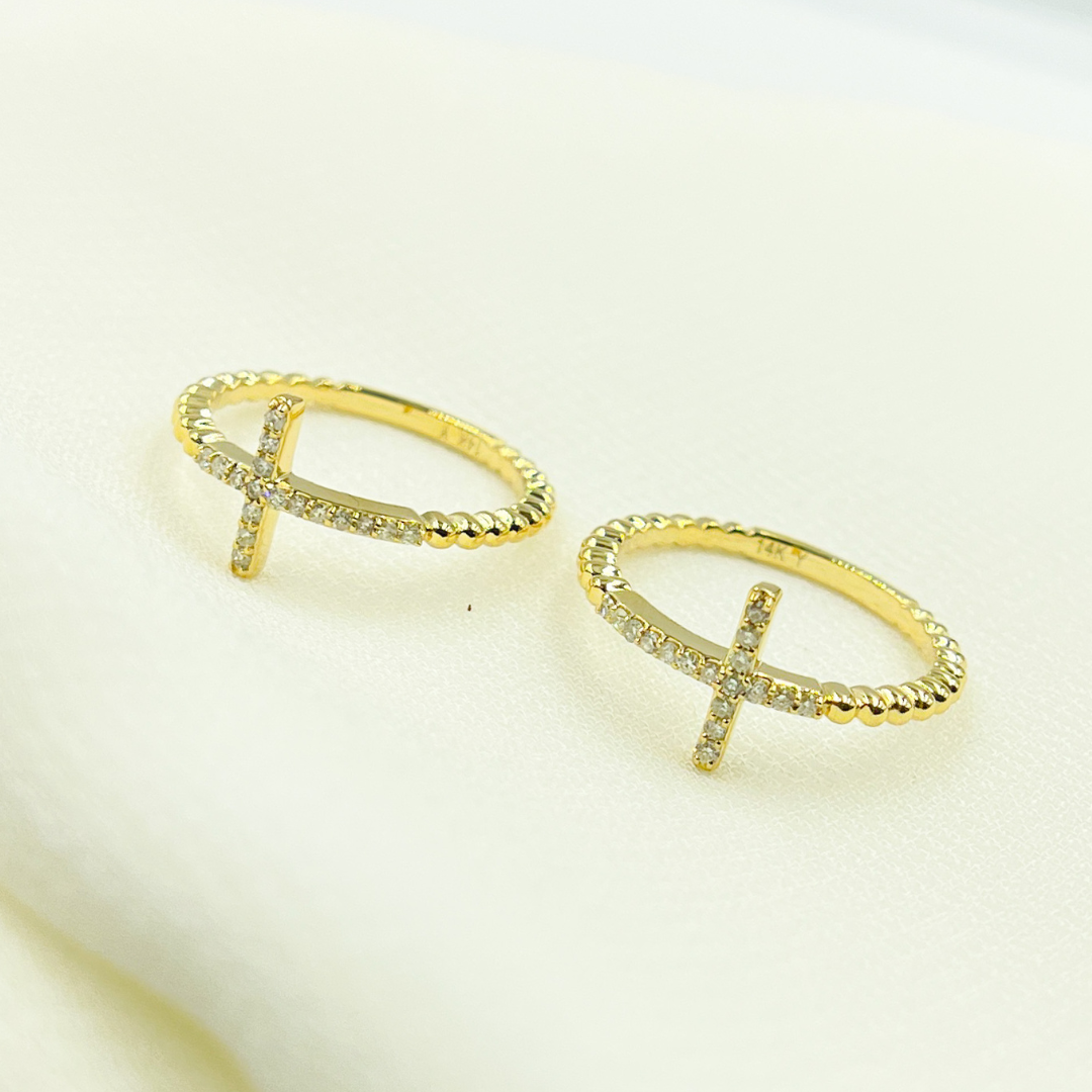 14K Solid Gold Cross Diamond Ring. RFB17457