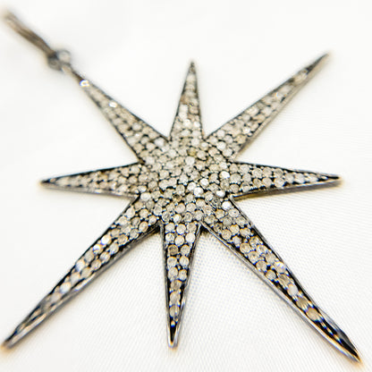 DP114. Diamond & Sterling Silver Star Pendant